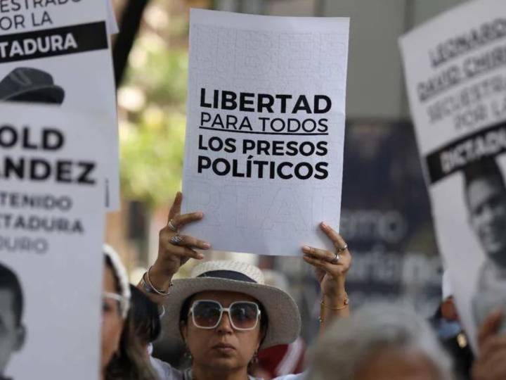 Clippve: ”La mejor forma de celebrar la canonización es abrir las celdas injustas e inhumanas”