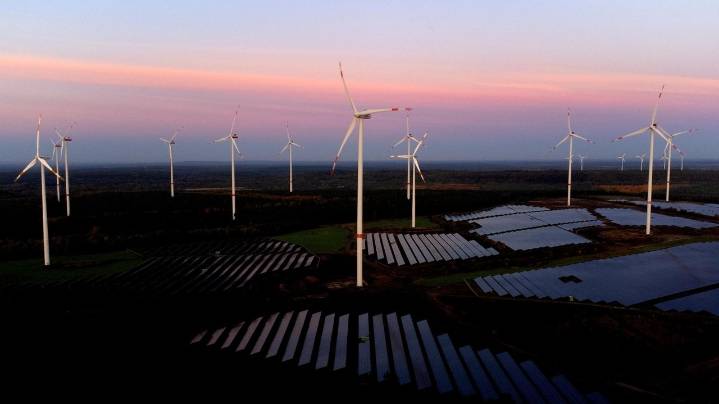 Solar and wind power has grown faster than electricity demand this year, report says