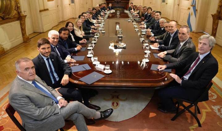 Jaldo tras la reunión con Milei: “Tucumán mantiene su espíritu de colaborar y espera reciprocidad”