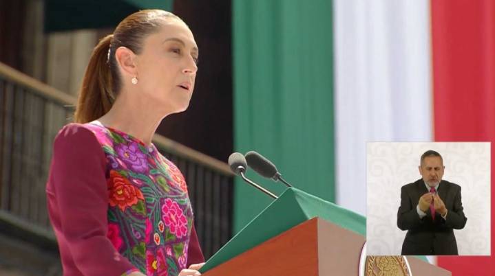 Claudia Sheinbaum celebra su primer año de gobierno ante mil...