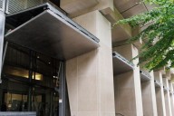 US judge temporarily blocks Trump administration from deploying national guard in Portland