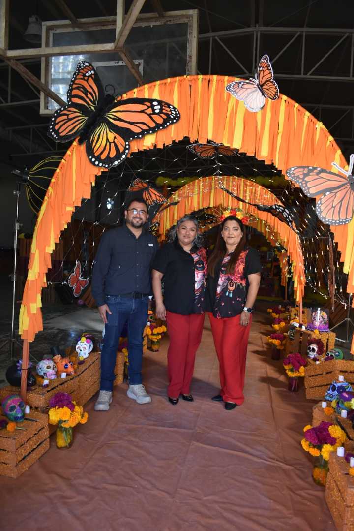 Espectacular altar de muertos de la “Escandón”