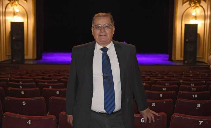 Raúl, el atildado señor del teatro