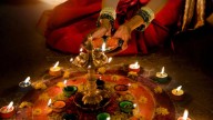 Diwali 2025: Lakshmi Puja Vidhi & Step