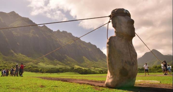 Study Suggests Moai Statues Were 'Walked' Across Easter Island