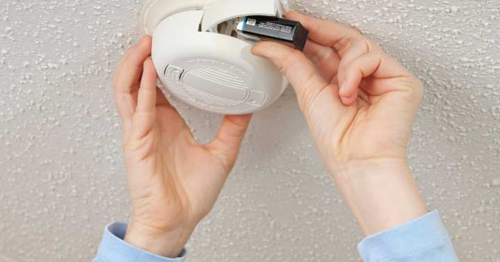 Free smoke alarms available as Fire Prevention Week underway