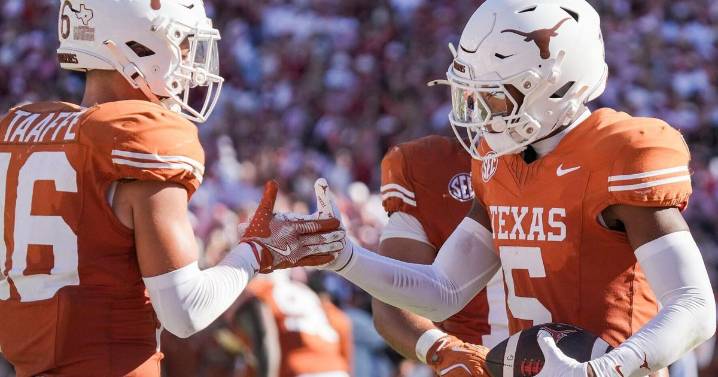 5 thoughts from Texas-Oklahoma: Arch Manning outduels John Mateer in Red River upset