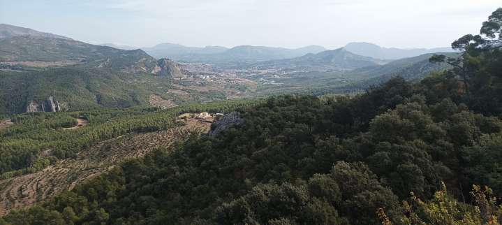 Turisme reafirma su compromiso de abrir un nuevo centro de turismo de interior en Alcoy