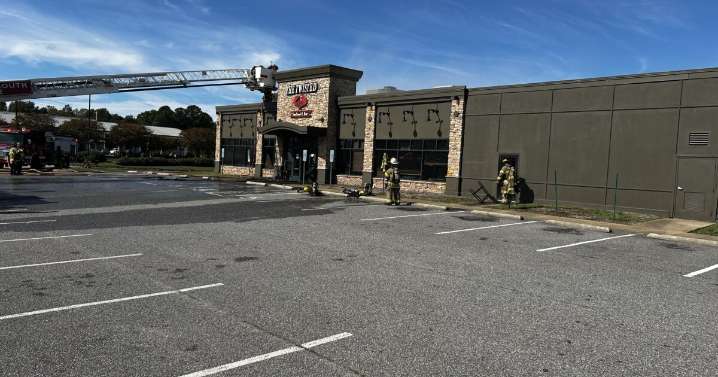 Fire breaks out at Twisted Crab restaurant in Portsmouth