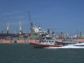 Rescatan a 28 jóvenes en mar de Sinaloa; investigan trata