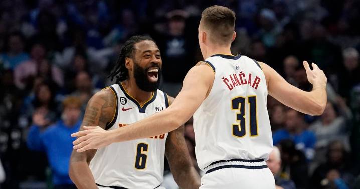 Pelicans sign veteran center DeAndre Jordan, reuniting him with former teammate Willie Green