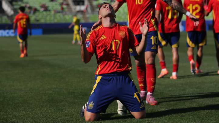 España se sube a la ola de Pablo García para ganar el Mundial sub