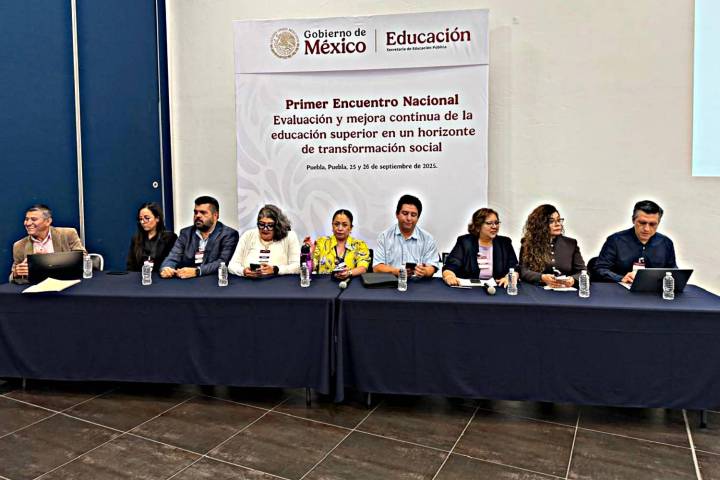 UABCS presentó una plataforma de evaluación en Encuentro de Educación Superior, en Puebla 