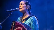 Julieta Venegas es la mexicana más escuchada: estas son sus 5 canciones más virales