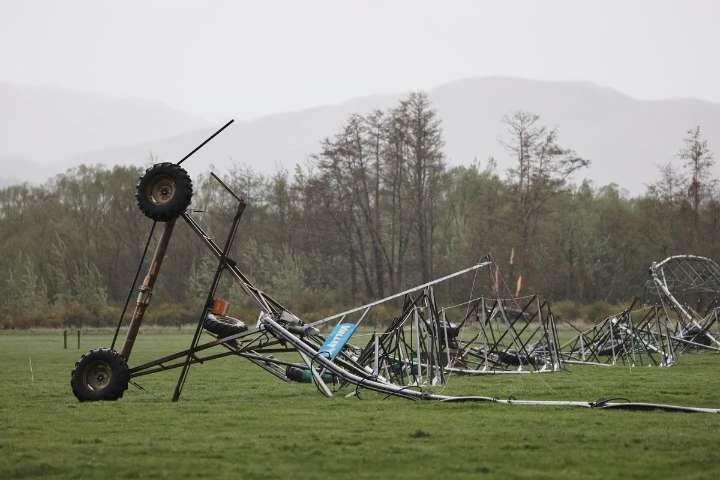 Flights Cancelled, ‘Mega Strike’ Disrupted as Dangerous Winds Hit New Zealand