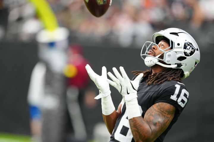 What Is Jakobi Meyers’ Net Worth in 2025? All About NFL WR’s Salary, Career Earnings & More Find out Las Vegas Raiders WR Jakobi Meyers' net Worth, contract details, his salary, career earnings, and m