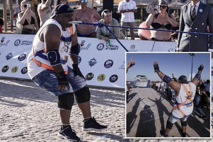 Egyptian wrestler pulls 700-ton ship with only his teeth