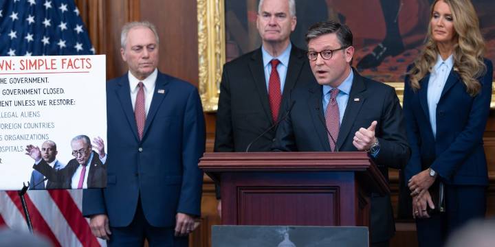 1.3 million active-duty service members face missed paychecks as government shutdown stubbornly lags on