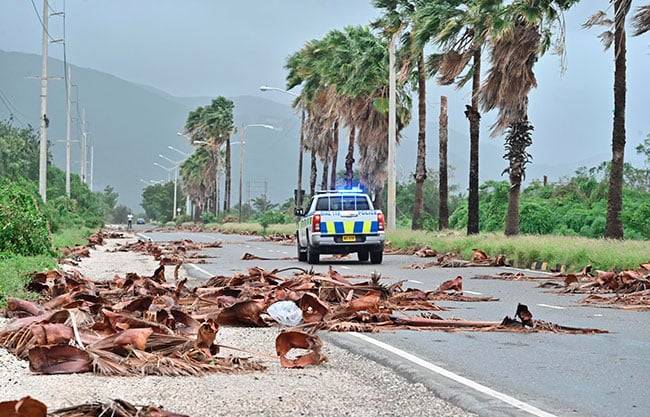 Autoridades declaran a Jamaica ‘zona catastrófica’ tras paso del huracán Melissa