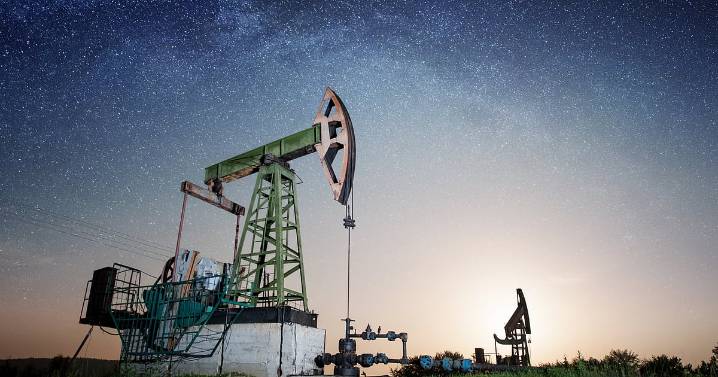 OIL Inks Pact With BPCL For Andhra Refinery Project, May Pick Up Minority Stake