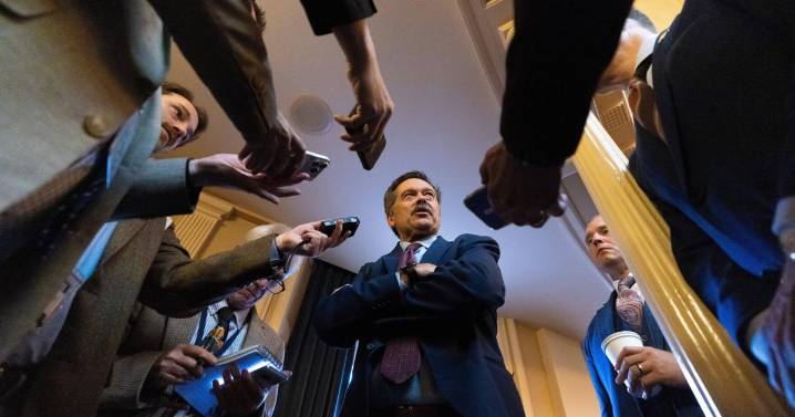 Louisiana and Virginia take steps toward redistricting in a growing battle for US House power