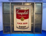 Andy Warhol y su obturador fugaz inundan de arte pop la Casa del Lago