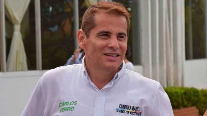 Corte deja en firme el llamado a juicio del excongresista Carlos Roberto Ferro por exigirle parte del sueldo a su subalterno