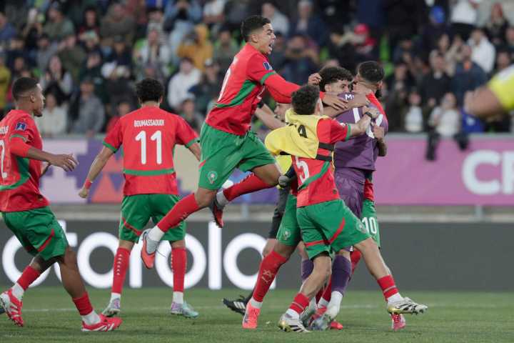Tres porteros en un solo partido: la anécdota inédita de Marruecos de camino a la final