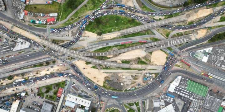 EN VIVO: Implosión de puentes en la avenida Américas con calle 13, conozca las medidas de la actividad en Bogotá
