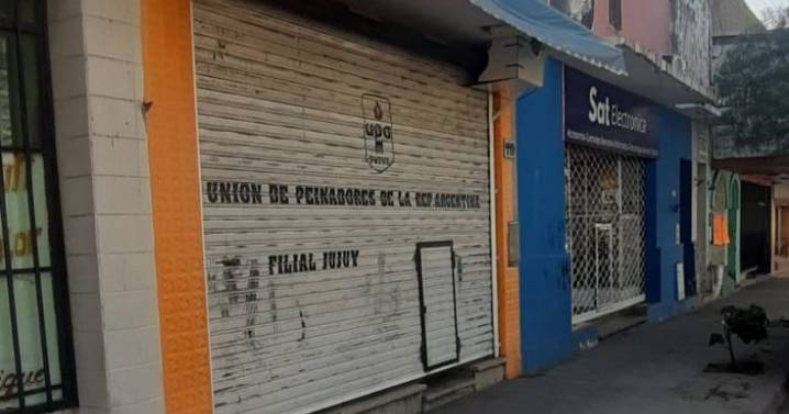 Importante adhesión al feriado mercantil