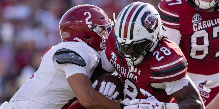 Germie Bernard’s 2 late TDs help No. 4 Alabama rally past South Carolina 29