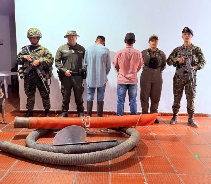 Dos personas fueron capturadas por presuntamente extraer oro de forma ilega