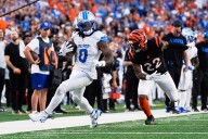 Lions try to extend winning streak to 5 as they visit Chiefs on Sunday night