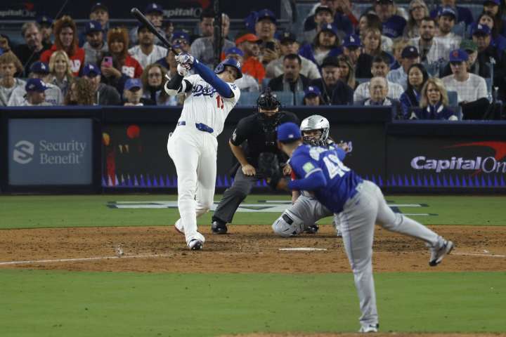 Poder de Ohtani y Freeman da histórico triunfo a Dodgers en la Serie Mundial