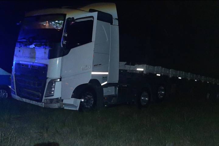 Un conductor se descompensó al volante y despistó su camión en la Autovía 14