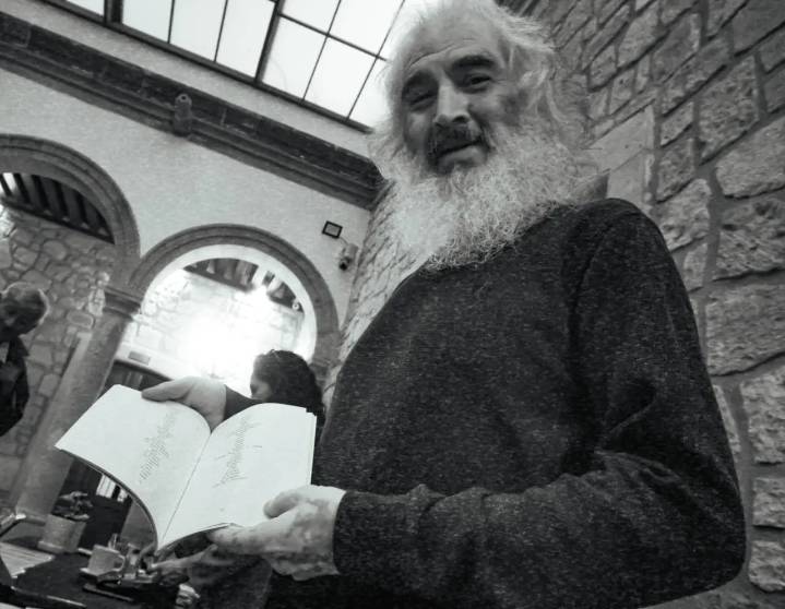 Muere el poeta michoacano Salomón Villaseñor