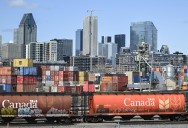 Trump anuncia un aumento del 10% de los aranceles a Canadá escalando la tensión con Ottawa