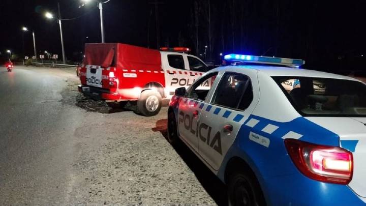 Se demora la identificación del cadáver hallado en Valentina Norte y suspenden la búsqueda de Azul