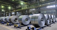 UE duplicará aranceles al acero para proteger su industria