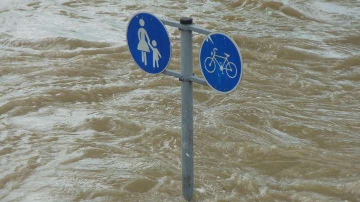 Flood Advisory issued in New York as heavy rain, high tide swell Hudson River