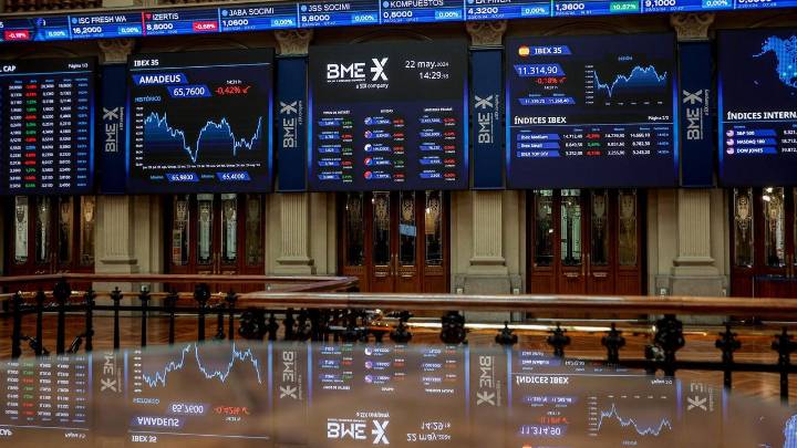 Solaria e Indra brillan en un Ibex 35