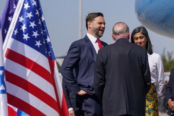Supervisa JD Vance el acuerdo de alto al fuego en Gaza