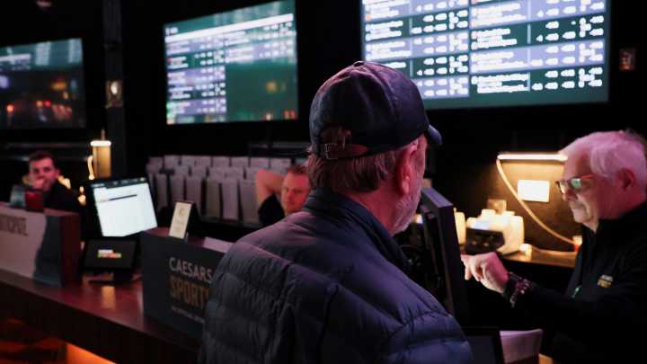 How many people in New England sports bet? Many are Patriots fans