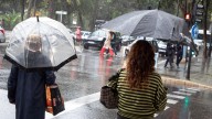 El tiempo hoy: Andalucía, Cataluña y la Región de Murcia en aviso por lluvias y oleaje