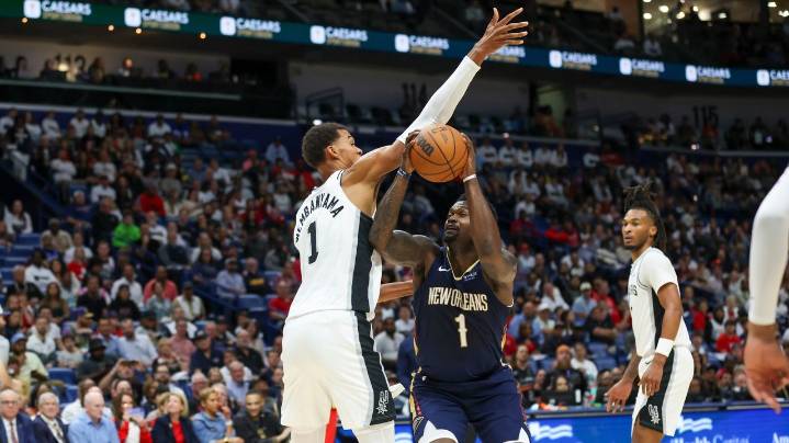 Wembanyama has 29 points, 11 rebounds and 9 blocks to lead Spurs past Pelicans, 120