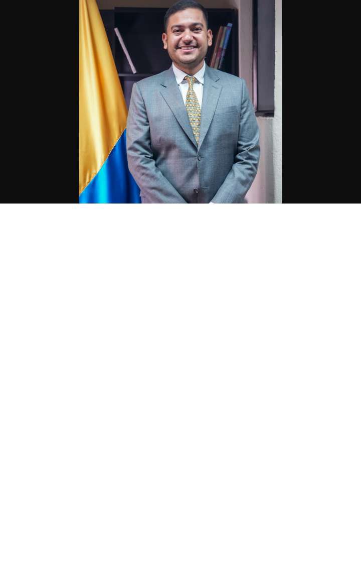 Ante millones de televidentes fue destituido el viceministro de agua
