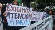 Maestros del Edomex protestan y exigen diálogo con Delfina Gómez