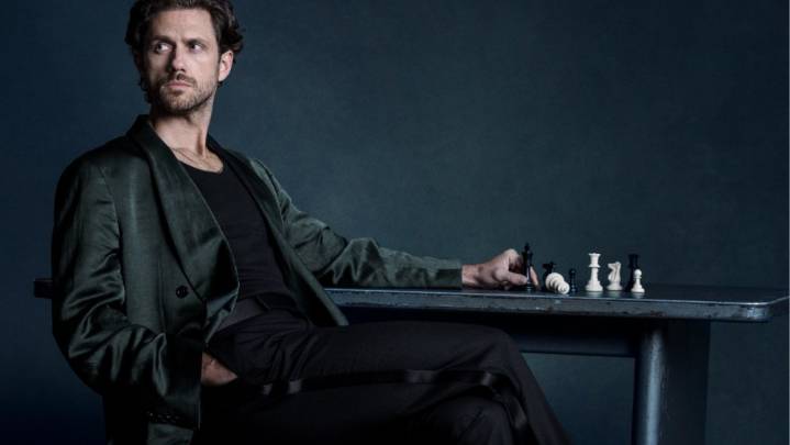 Todd Snyder Taps Actor/Singer Aaron Tveit for Fall Campaign