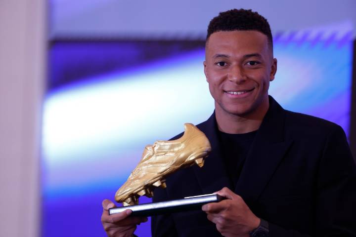 El rey goleador de Europa: Mbappé recibe su primera Bota de Oro con cifras de leyenda