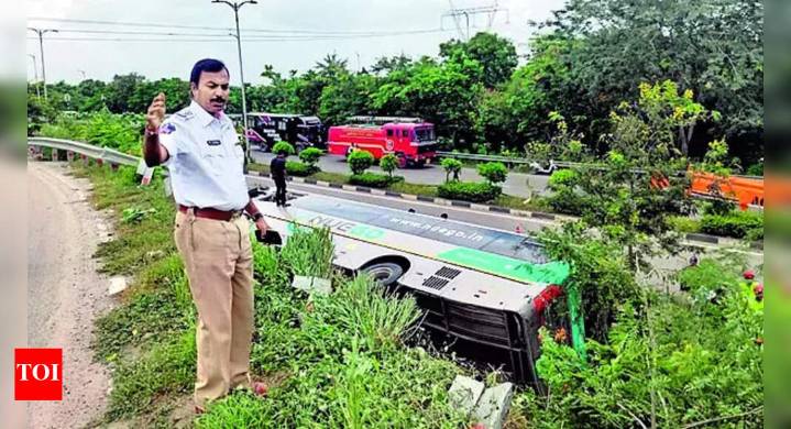 Day after Kurnool mishap, electric bus overturns near Hyderabad; no casualty